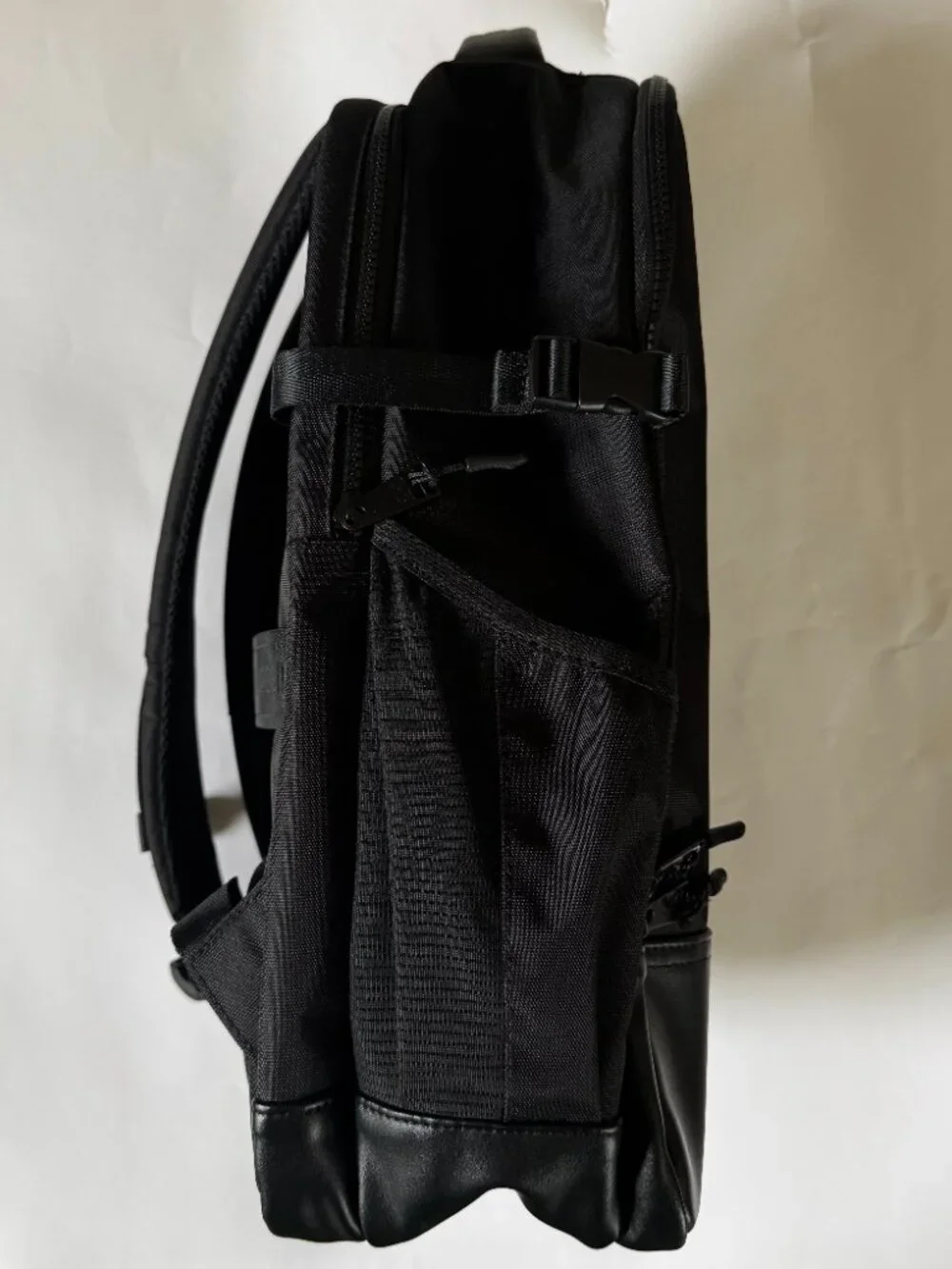 TRUE RELIGION Commuter BACKPACK Hemi Style BLACK Brand New with Tags TR105025